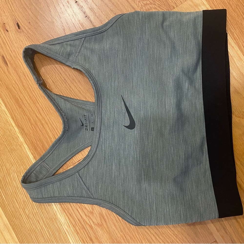 Women’s Nike Sports Bra